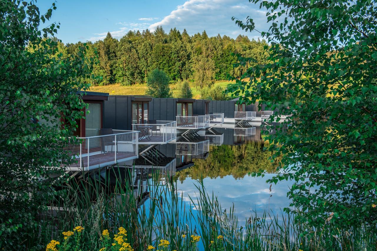 Hausboaty Ypsilon Golf Liberec Hotel Fojtka Bagian luar foto